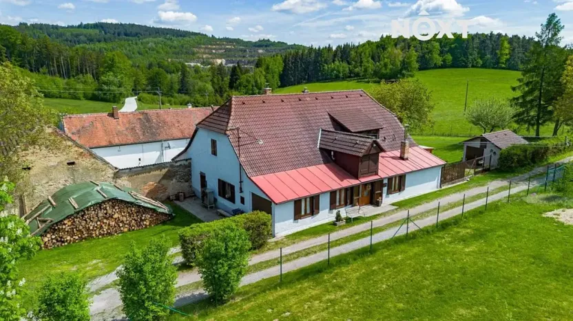 Prodej chalupy, Brloh, 162 m2