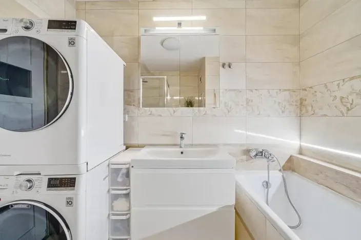 Prodej bytu 3+1, Olomouc, Heyrovského, 65 m2