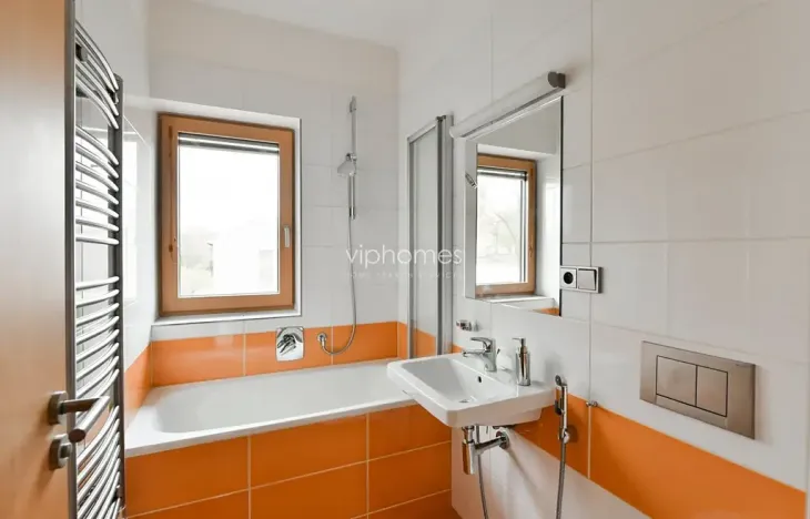 Pronájem vily, Praha - Nebušice, 360 m2