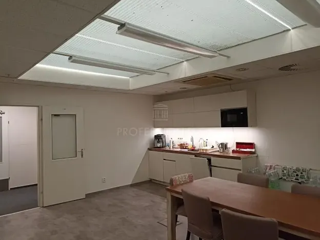 Pronájem kanceláře, Čestlice, Obchodní, 310 m2