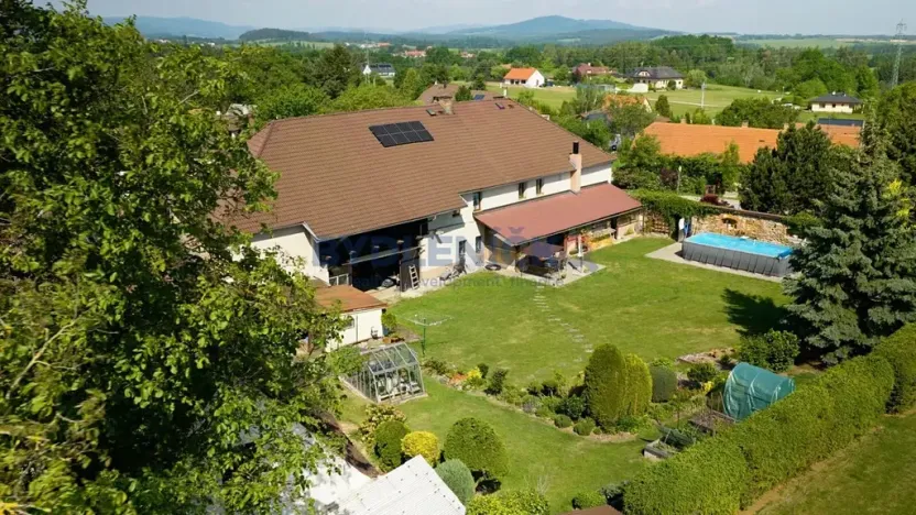 Prodej rodinného domu, Kamenný Újezd, 402 m2