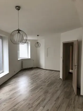 Pronájem bytu 2+1, Frýdek-Místek, Viléma Závady, 60 m2
