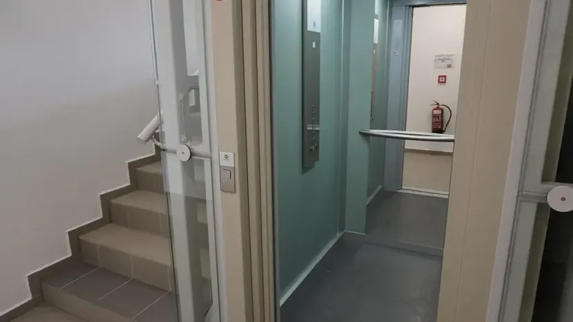 Pronájem bytu 2+kk, Jince, Zborovská, 43 m2