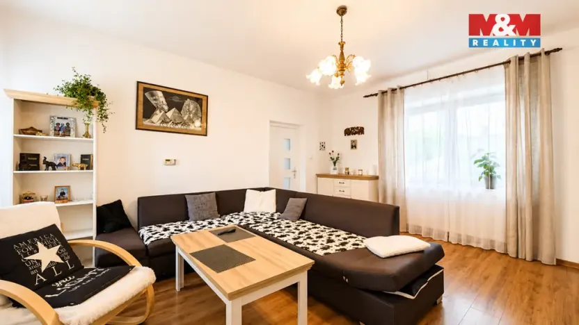 Prodej rodinného domu, Plaňany, Komenského, 92 m2