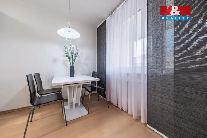 Prodej bytu 3+1, Praha - Stodůlky, Borovanského, 74 m2
