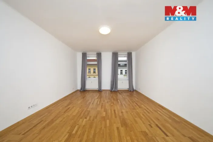 Pronájem bytu 3+1, Praha - Vinohrady, Vinohradská, 119 m2