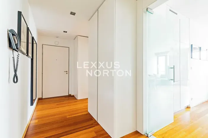 Pronájem bytu 2+kk, Praha - Dejvice, Bechyňova, 62 m2