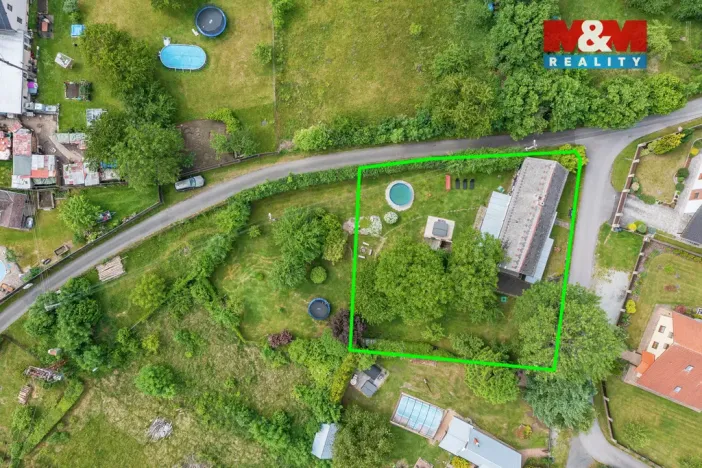 Prodej chalupy, Arnoltice, 168 m2