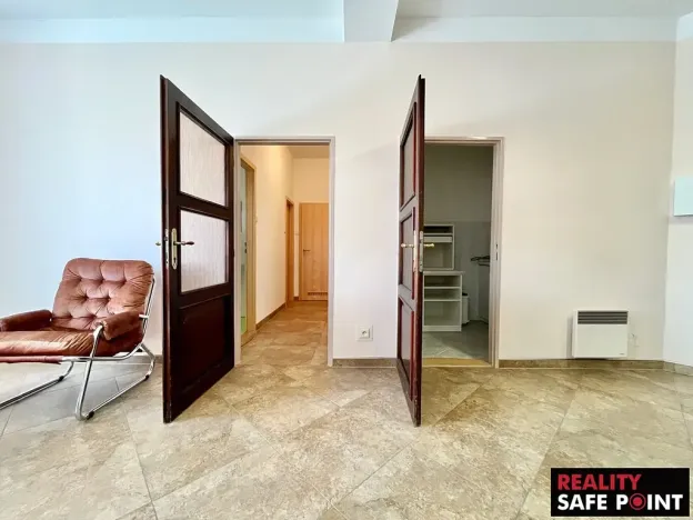 Prodej obchodního prostoru, Zruč-Senec, Plánská, 3159 m2