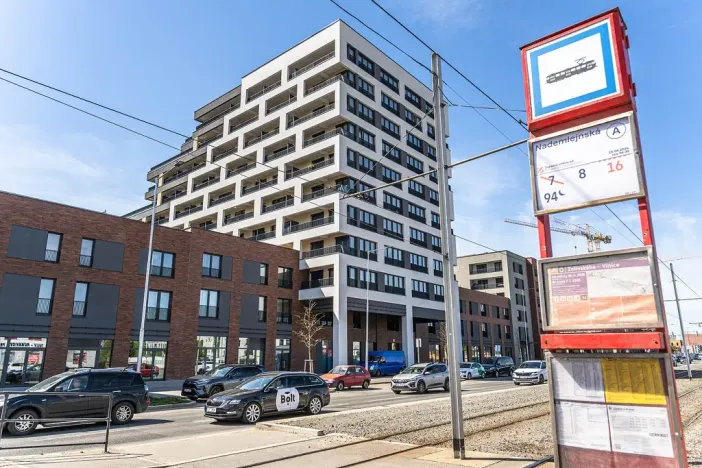 Prodej bytu 1+kk, Praha - Hloubětín, Poděbradská, 33 m2