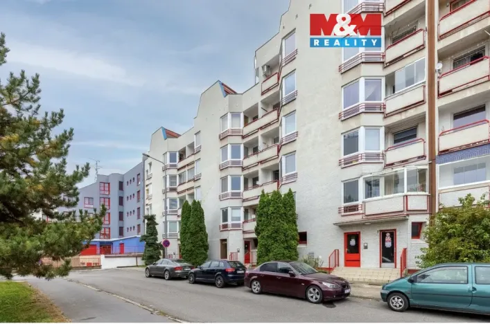 Pronájem bytu 3+1, Pardubice - Bílé Předměstí, Dašická, 89 m2