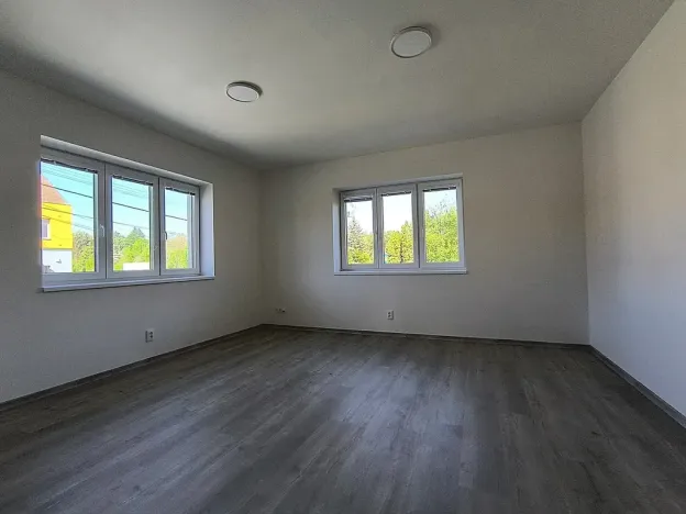 Pronájem bytu 3+kk, Zastávka, 105 m2