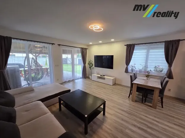 Pronájem rodinného domu, Jiřice, 120 m2