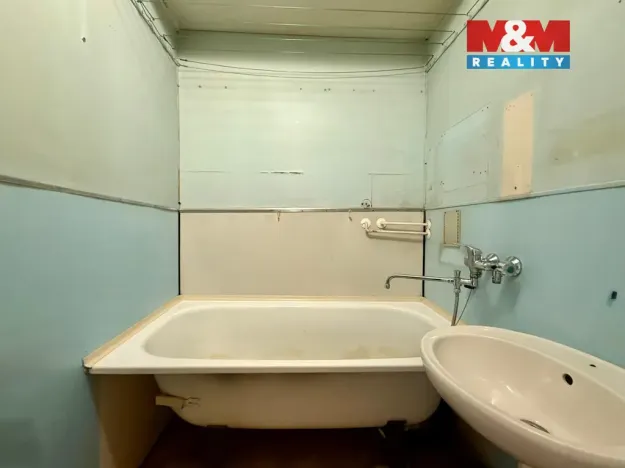 Prodej bytu 2+1, Ostrava - Zábřeh, Výškovická, 56 m2