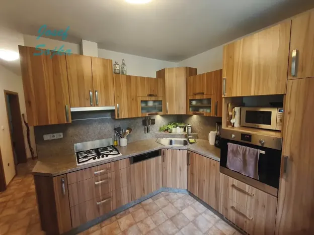 Prodej bytu 2+1, Brno, Třískalova, 52 m2