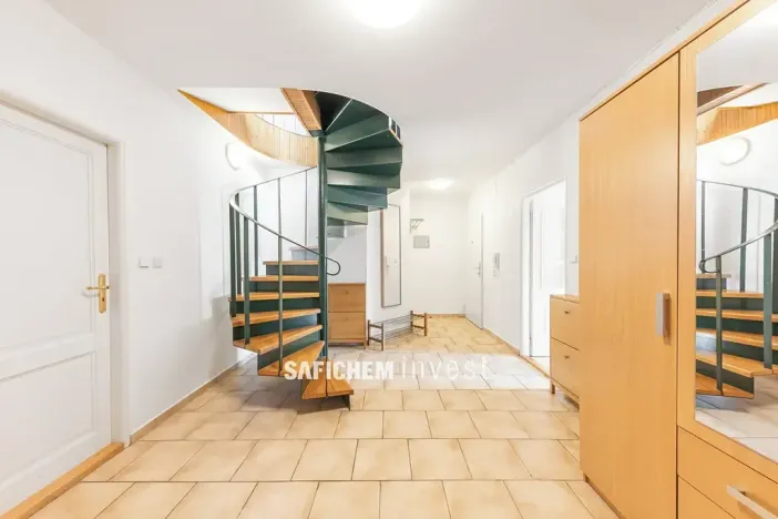 Prodej bytu 5+kk, Praha - Vinohrady, Moravská, 237 m2