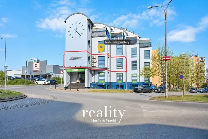 Pronájem ordinace, Znojmo, Kuchařovická, 84 m2