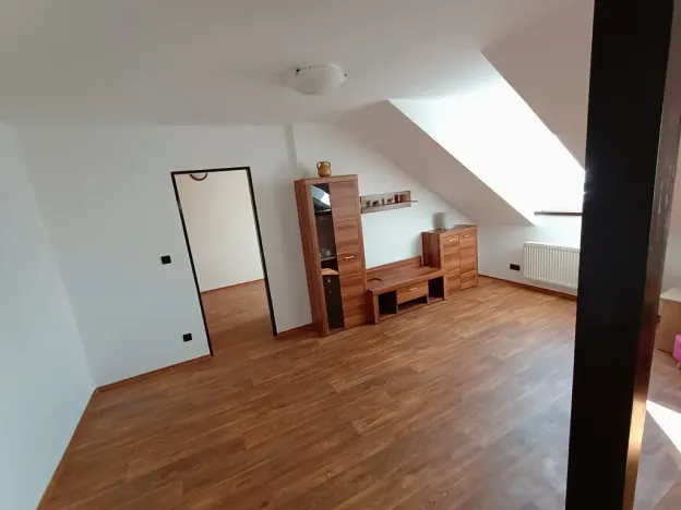 Pronájem bytu 2+kk, Praha - Čakovice, Cukrovarská, 54 m2