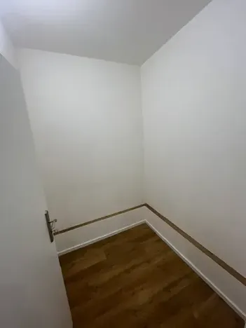 Pronájem bytu 4+kk, Praha - Kobylisy, Klíčanská, 93 m2