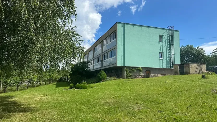 Prodej bytu 3+1, Brťov-Jeneč, Tišnovská, 65 m2