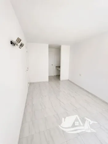 Prodej bytu 3+kk, Cala Vinyes, Španělsko, 80 m2