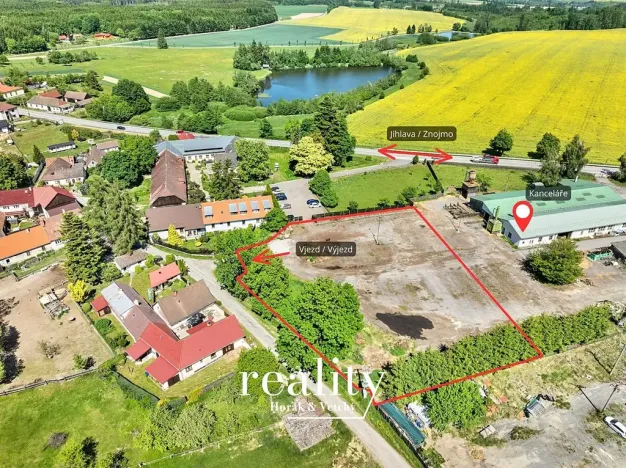Pronájem komerční nemovitosti, Hladov, 3500 m2