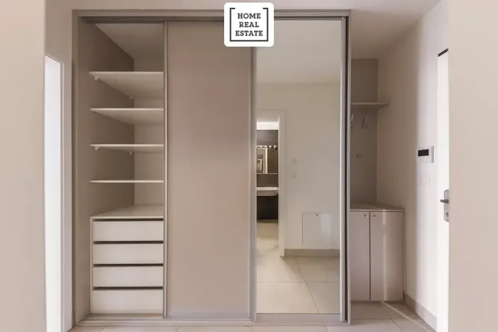 Prodej bytu 1+kk, Praha - Smíchov, Pod Barvířkou, 36 m2