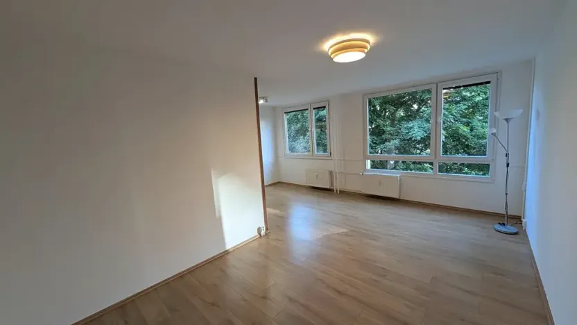 Pronájem bytu 3+kk, Praha - Nusle, Pujmanové, 69 m2