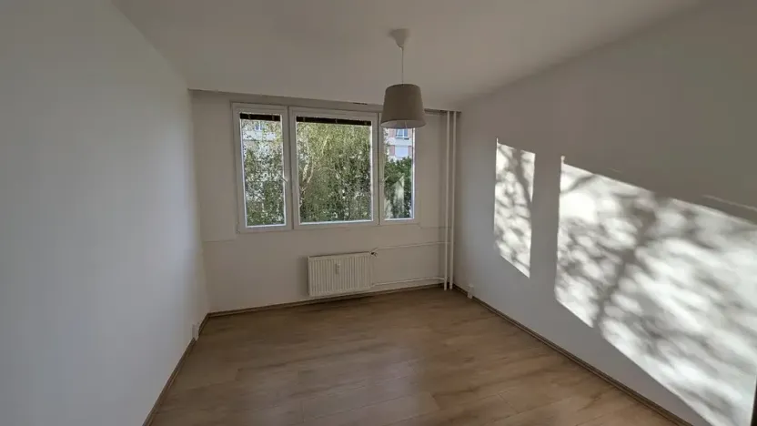 Pronájem bytu 3+kk, Praha - Nusle, Pujmanové, 69 m2
