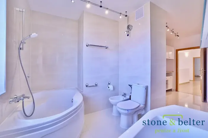 Pronájem bytu 5+kk, Praha - Stodůlky, Petržílkova, 147 m2
