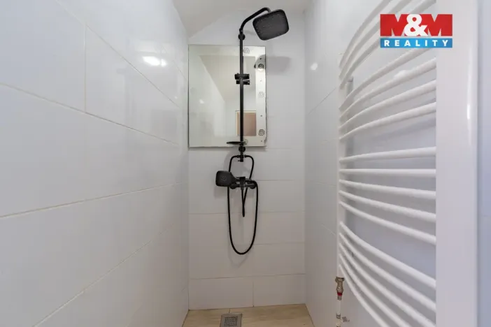 Pronájem atypického bytu, Sokolov, Staré náměstí, 200 m2