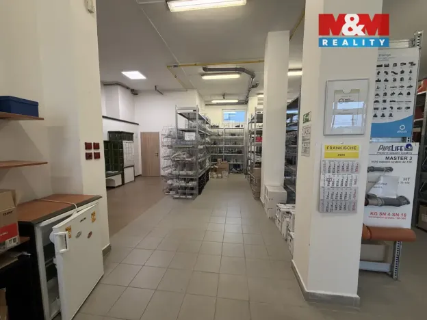 Pronájem obchodního prostoru, Tábor, U Čápova dvora, 415 m2