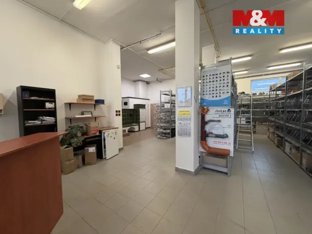 Pronájem obchodního prostoru, Tábor, U Čápova dvora, 415 m2