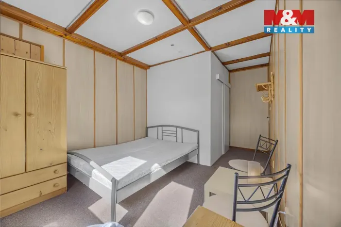 Prodej ubytování, Deštné v Orlických horách, 1200 m2