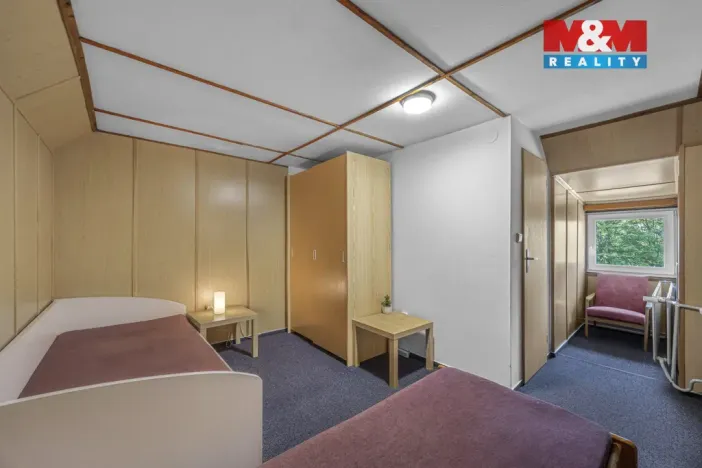 Prodej ubytování, Deštné v Orlických horách, 1200 m2