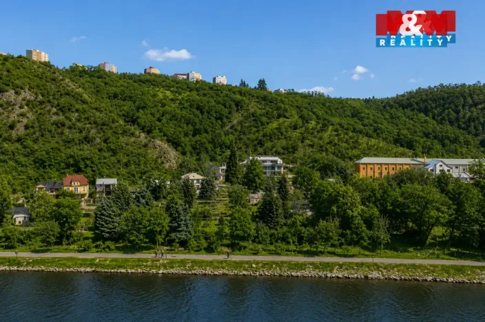 Prodej komerčního pozemku, Praha - Troja, 1770 m2