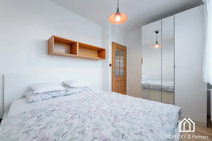 Prodej bytu 2+1, Praha - Kamýk, Písnická, 40 m2