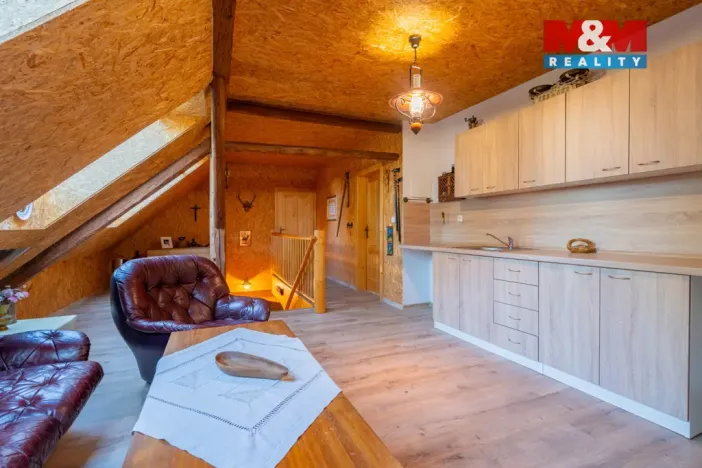 Prodej rodinného domu, Žirovnice - Vlčetín, 245 m2