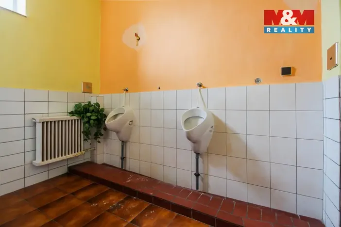 Prodej obchodního prostoru, Kravaře, Opavská, 1355 m2