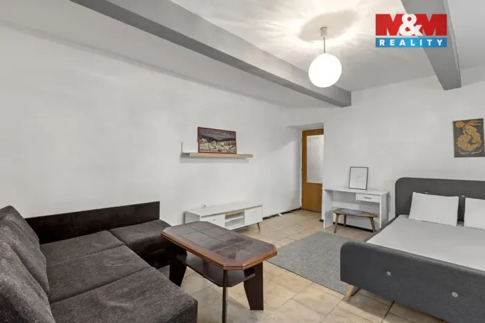 Prodej bytu 2+1, Polička - Horní Předměstí, E. Beneše, 64 m2