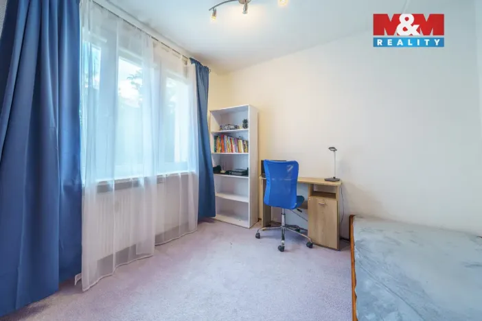 Prodej bytu 3+1, Sokolov, Slavíčkova, 66 m2