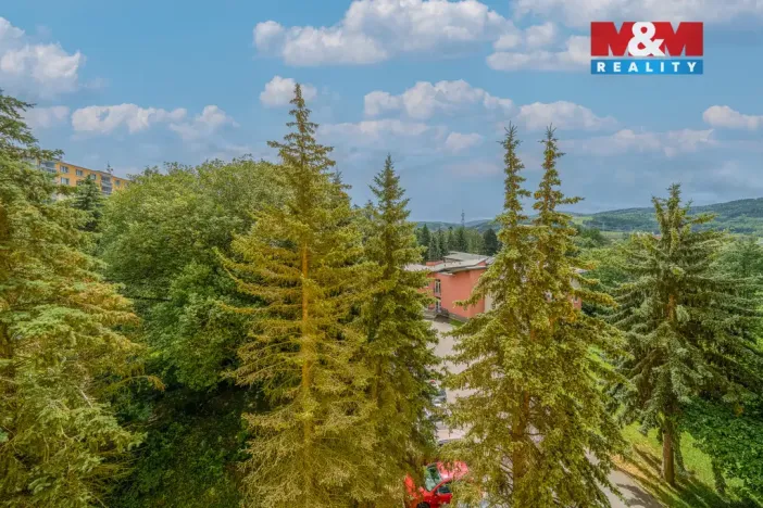 Prodej bytu 3+1, Sokolov, Slavíčkova, 66 m2