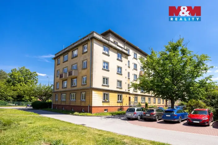 Prodej bytu 2+1, Pardubice - Zelené Předměstí, Čs. armády, 65 m2