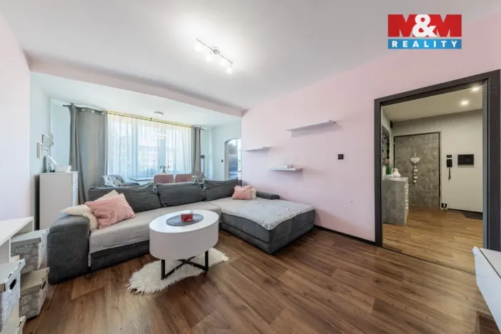 Prodej bytu 3+1, Horní Slavkov, Dlouhá, 76 m2