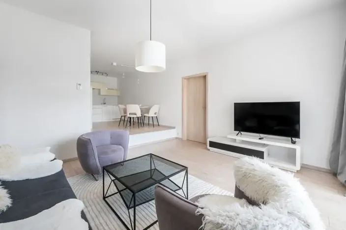 Pronájem bytu 2+kk, Praha - Karlín, U Mlýnského kanálu, 58 m2
