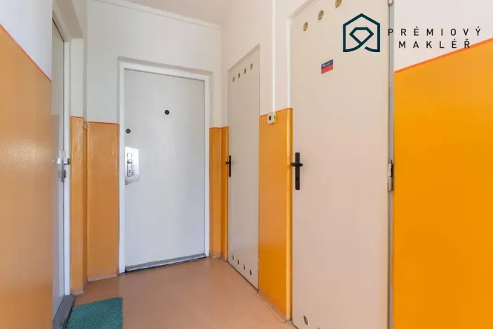 Prodej bytu 2+kk, Litvínov - Horní Litvínov, Podkrušnohorská, 37 m2