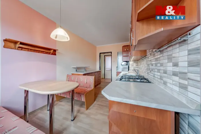 Prodej bytu 4+1, Střelná, 82 m2