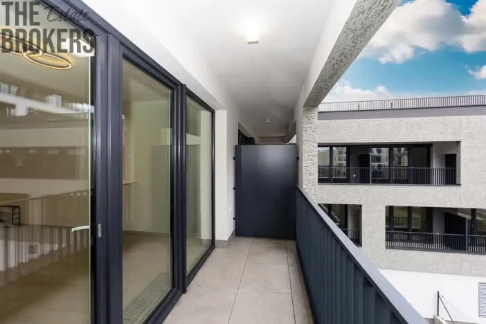 Pronájem bytu 1+kk, Praha - Hloubětín, Poděbradská, 33 m2