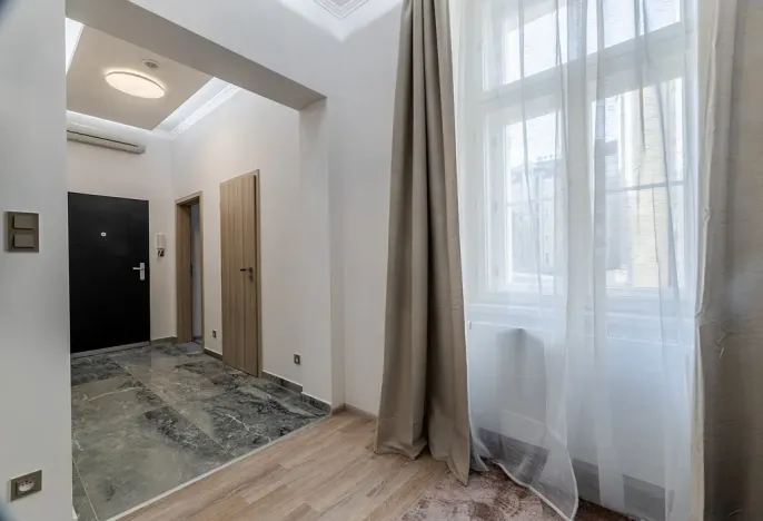 Pronájem bytu 2+kk, Praha - Holešovice, Šimáčkova, 48 m2