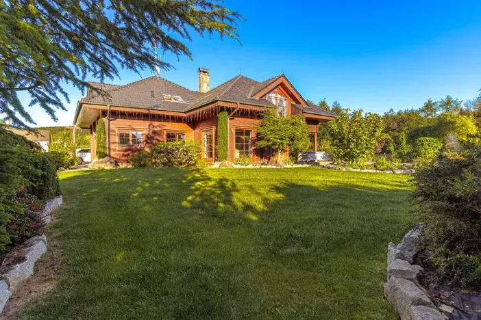 Prodej rodinného domu, Libeř, 258 m2